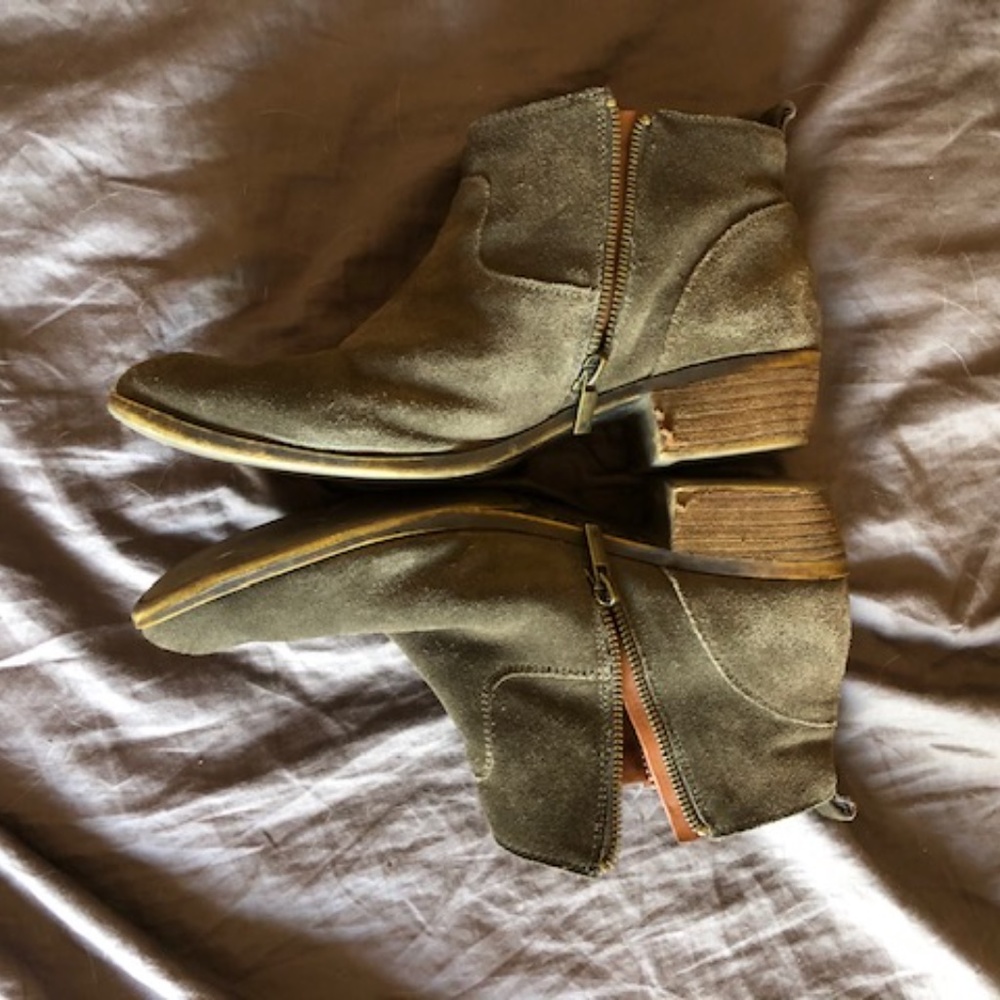 Lucky Brand Size 11 Booties